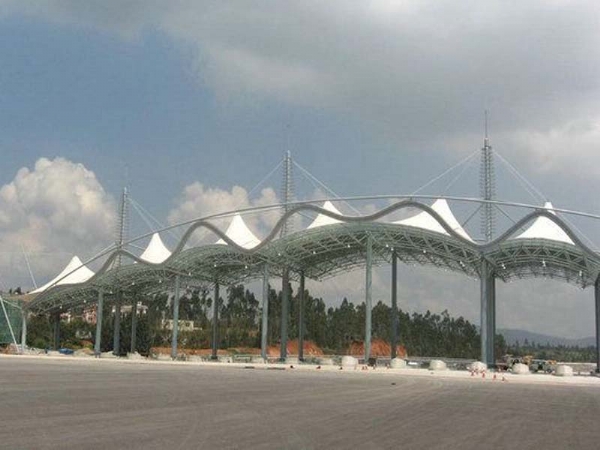 河南機西高速收費站